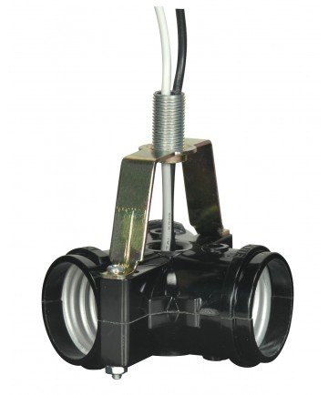 Satco 80/2449 3 LT PHENOLIC CLUSTER W/ TOP 660 Watts 250 Volts Sockets